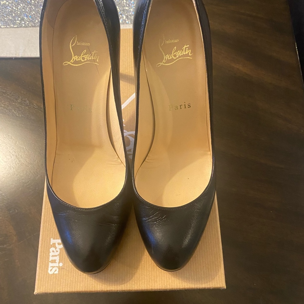 Christian Louboutin 85MM pumps black, red bottom. Size 37.5 - Picture 3 of 11